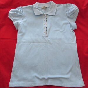 Women’s Burberry authentic t-shirt Size Medium